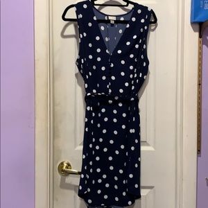 ⭐️ Polka Dot Button Dress